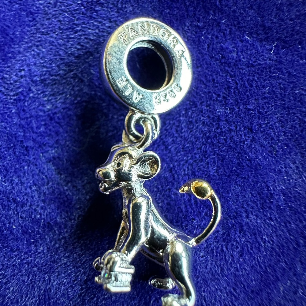 100th Anniversary Disney x Pandora Bracelet Bundle - Picture 3 of 7